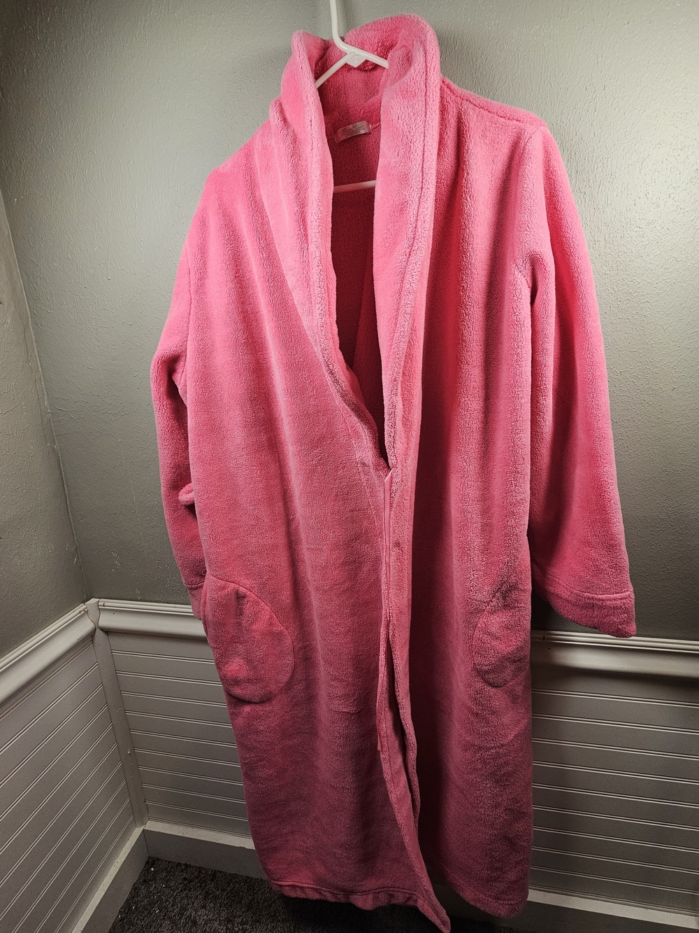 Women’s Plush Pink Fleece Robe Coat,Missing The Tie Belt